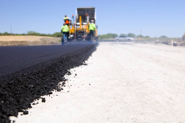 Best Driveway Paving Company  in Eidson Road, TX